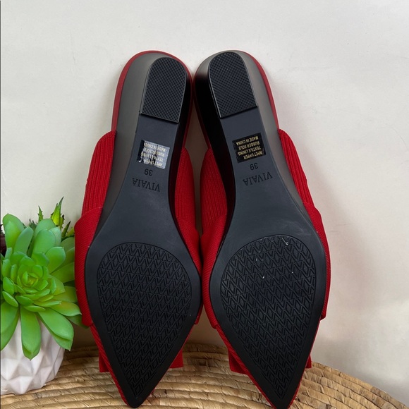 NWOT Vivaia Pointed Toe Yaffa Wedge Mule Sandals Red - Picture 10 of 11